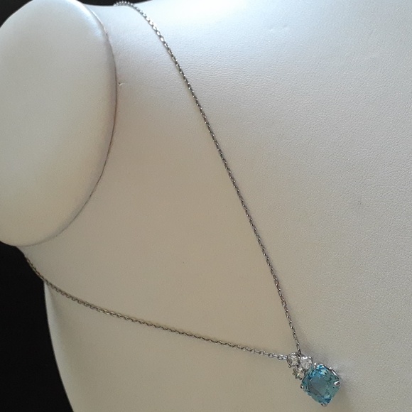 Swarovski Swan Stamped Necklace JJ134 - Picture 5 of 16